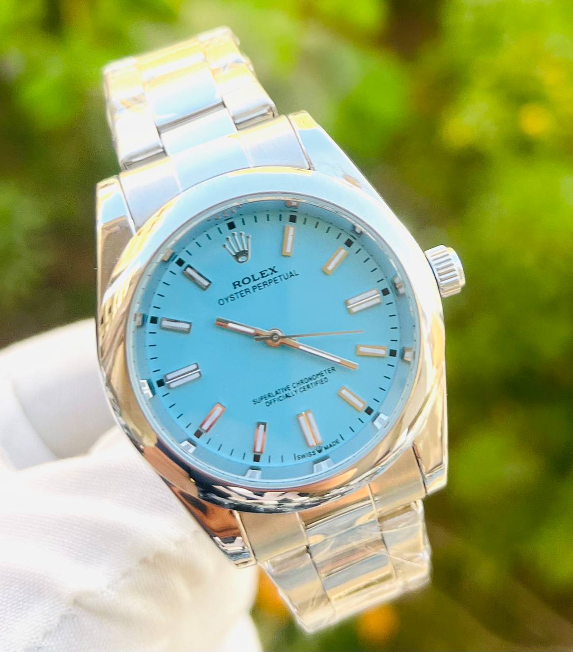 Rolex White E 1012